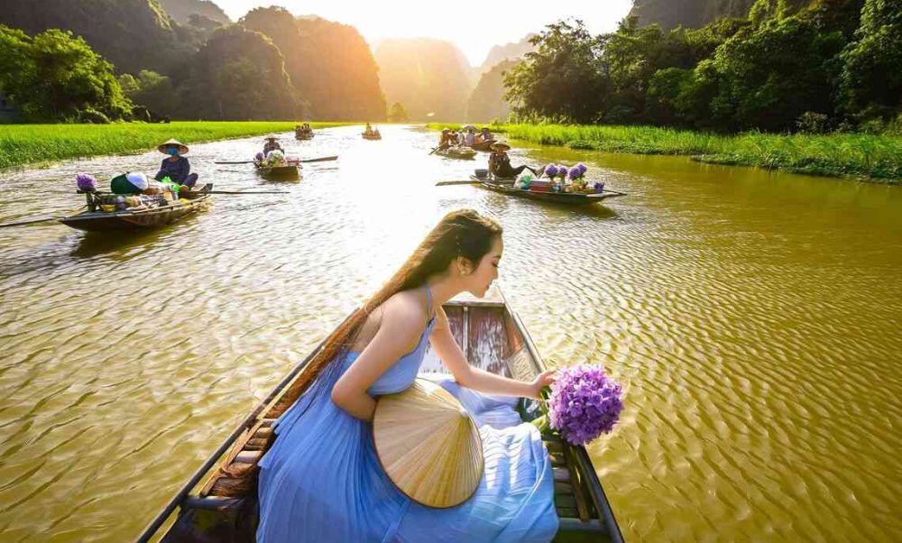Vietnam Airlines | タムコック - Bich Dongの壮大な自然景観を発見